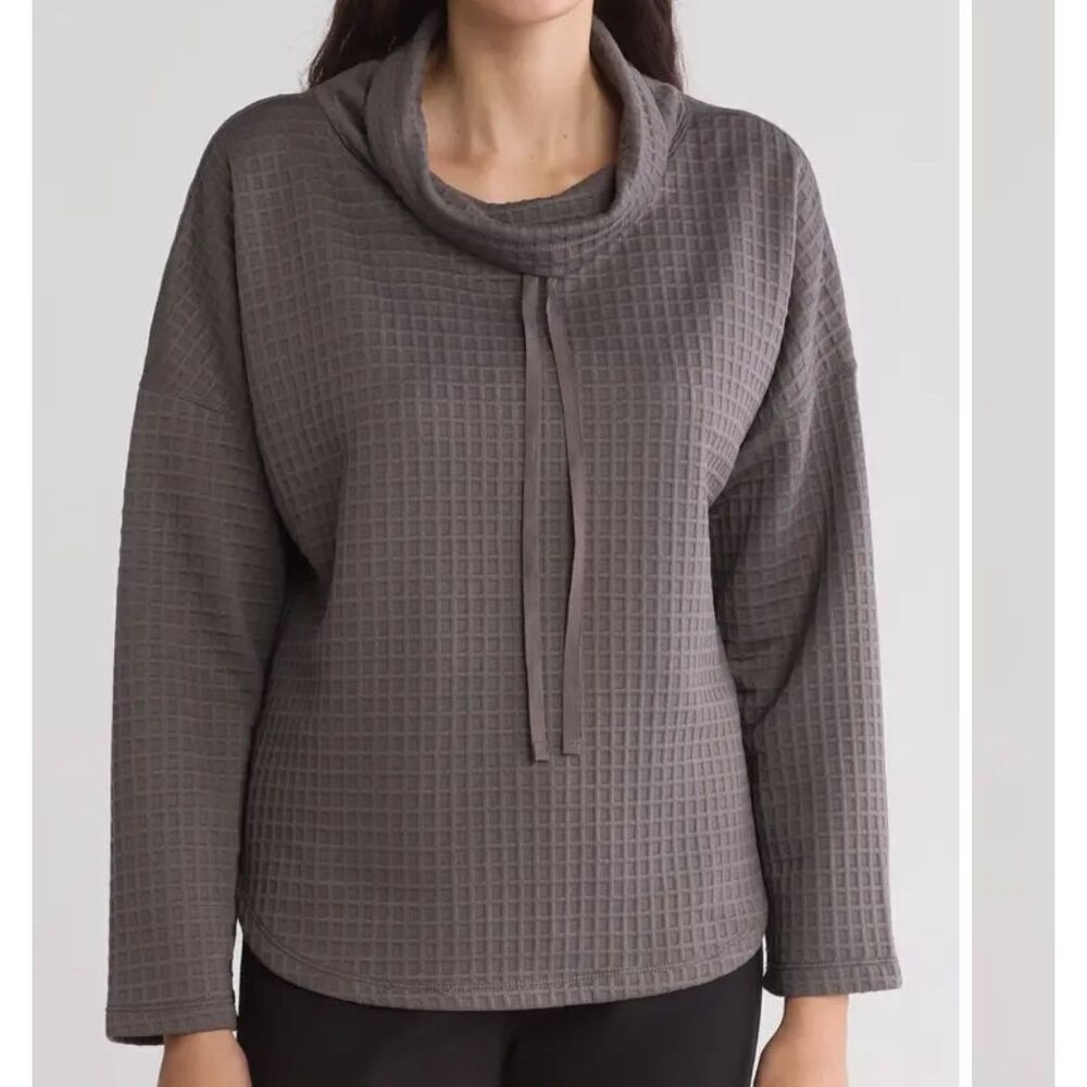 NWT Max Studio Funnel Neck Waffle Knit Pullover size large